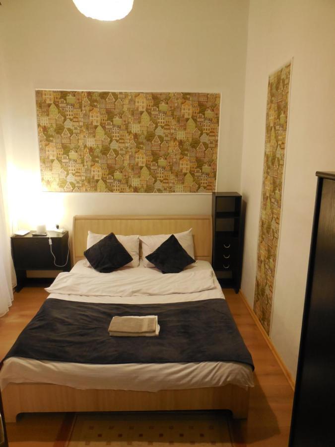 לבוב Apartment Near Rynok Square מראה חיצוני תמונה